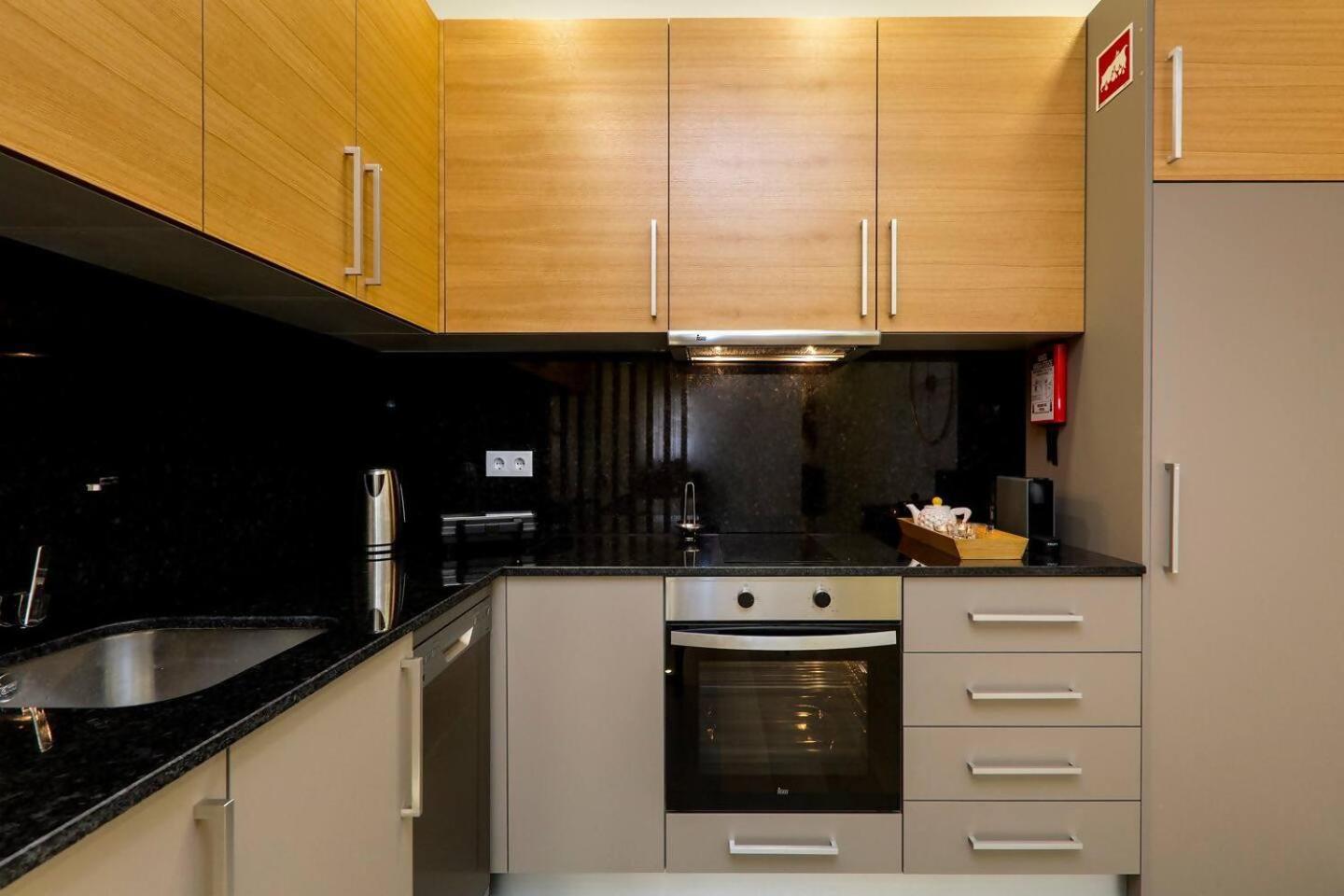 Apartament The Office Guest Guimarães Zewnętrze zdjęcie